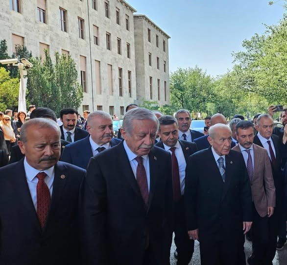MHP Heyeti, 15 Temmuz Demokrasi ve Millî Birlik Günü'nde TBMM'de