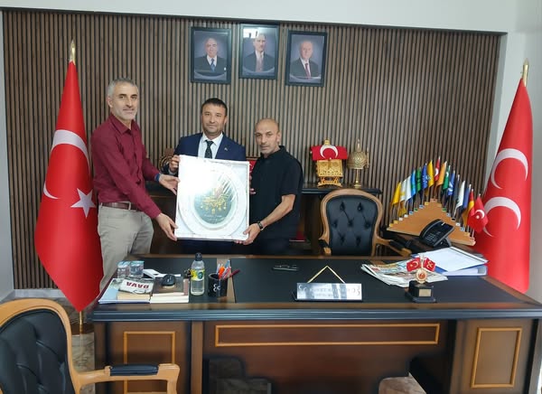MHP Afyonkarahisar İl Başkanlığı'na Oda Başkanlarından Ziyaret MHP Afyonkarahisar İl Başkanlığı'na Oda Başkanlarından Ziyaret